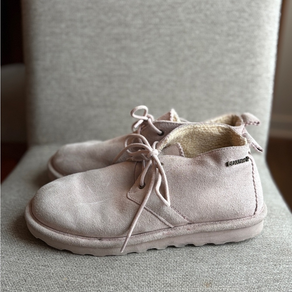 Bearpaw Women's Suede Chukka Skye Shoes Size 9 Light Lavender - Picture 4 of 10